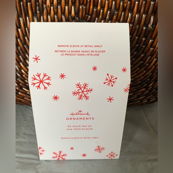 Hallmark Ornament Harry Potter Funko Pop - Picture 4 of 4